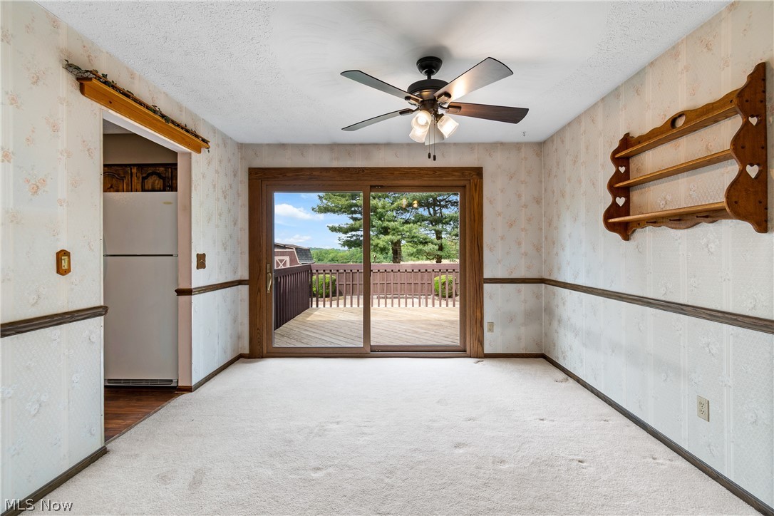 11033 Santa Fe Trail NE Hartville OH 44632