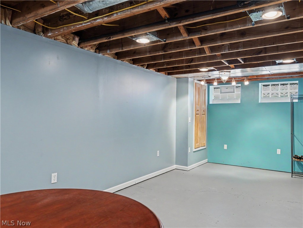 6106 Pelham Drive Parma OH 44129