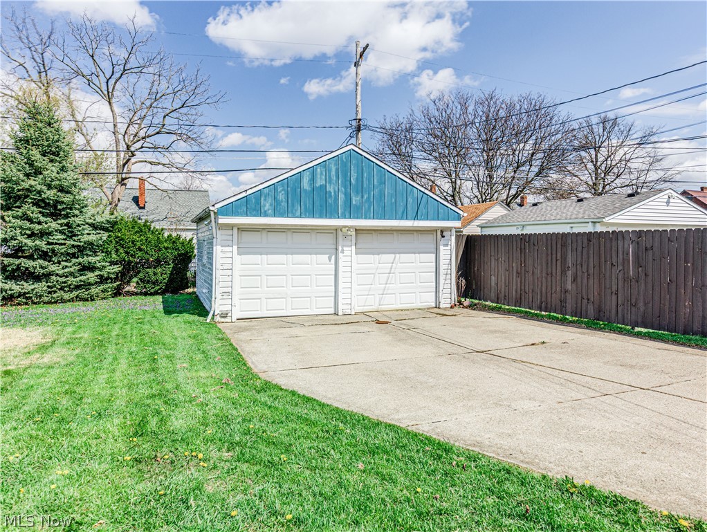 6106 Pelham Drive Parma OH 44129