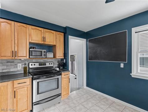 6106 Pelham Drive Parma OH 44129