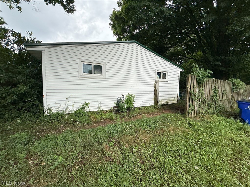 3028 Douglas Street Ravenna OH 44266
