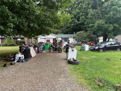 3028 Douglas Street Ravenna OH 44266