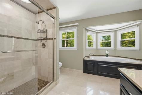 2537 Fox Circle Stow OH 44224