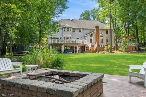 2537 Fox Circle Stow OH 44224
