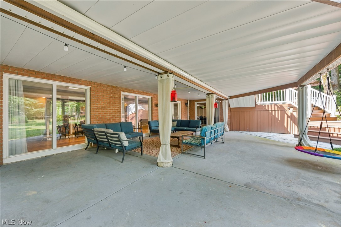 2537 Fox Circle Stow OH 44224