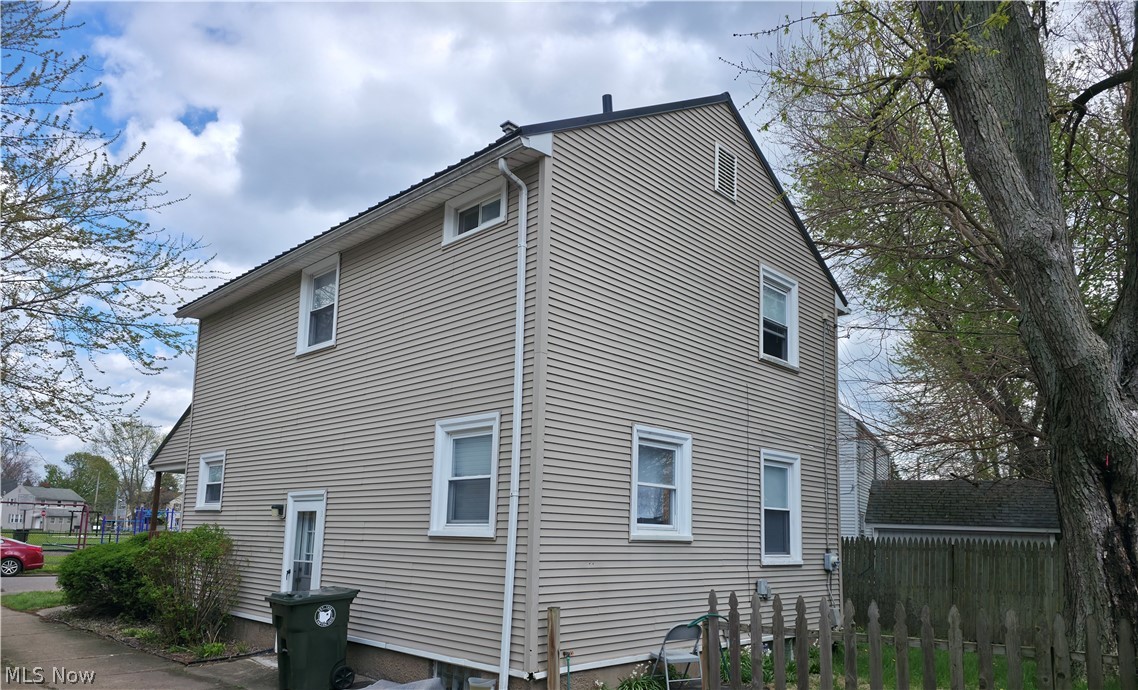 1425 Crescent Road SW Canton OH 44710