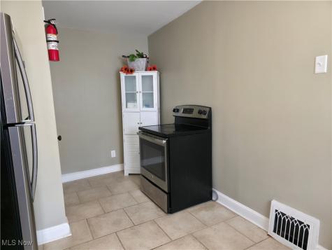 1425 Crescent Road SW Canton OH 44710