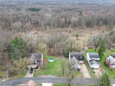 12940 Fruitside Road Garfield Heights OH 44125