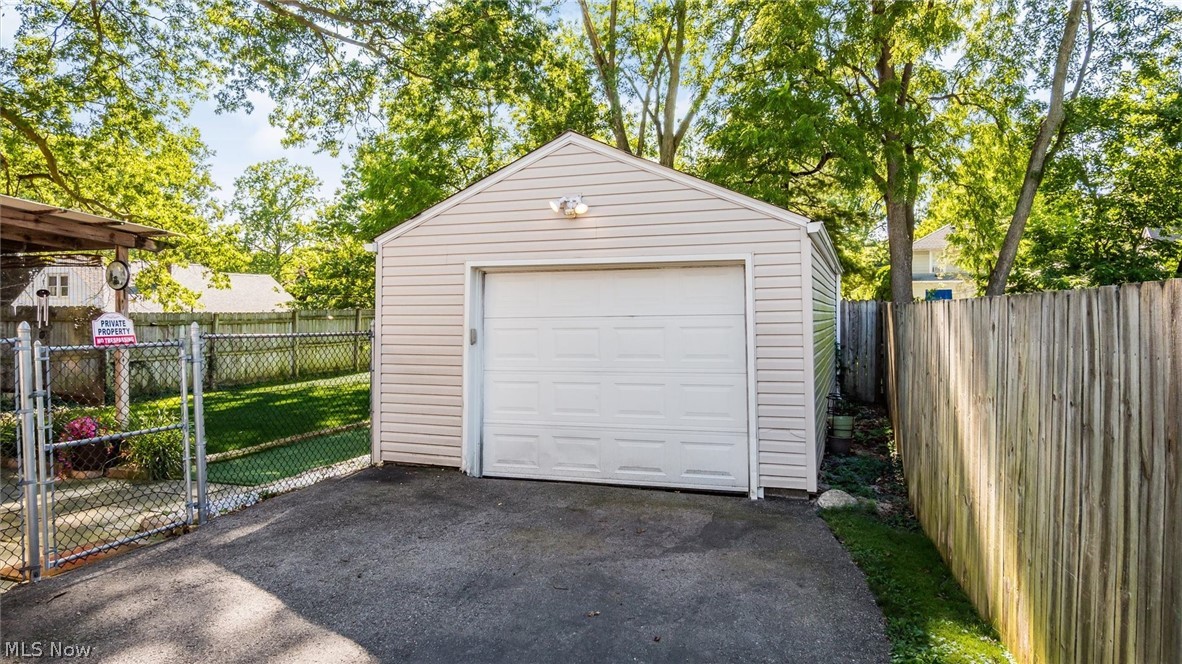 1532 12th Street Cuyahoga Falls OH 44223