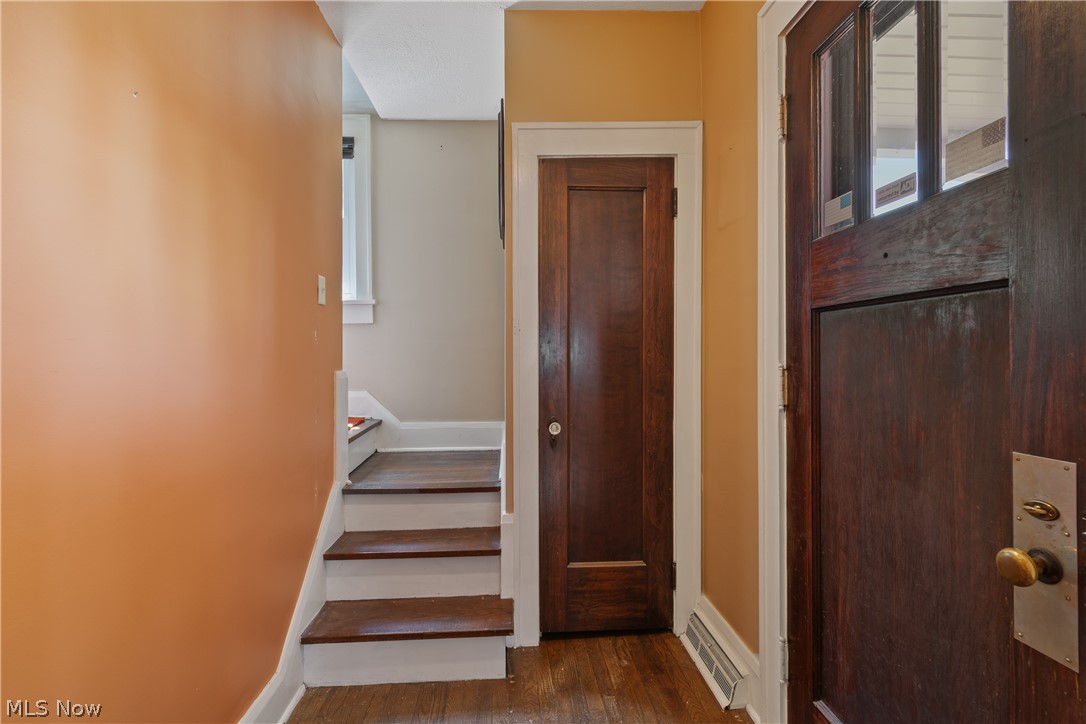1274 Woodland Avenue NW Canton OH 44703