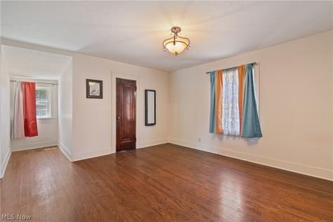1274 Woodland Avenue NW Canton OH 44703