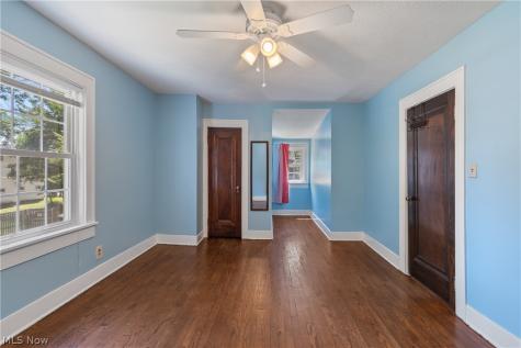1274 Woodland Avenue NW Canton OH 44703