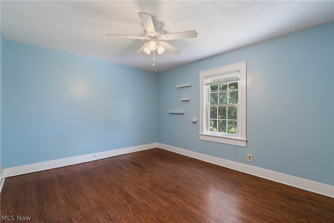 1274 Woodland Avenue NW Canton OH 44703