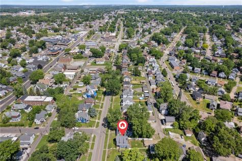 1274 Woodland Avenue NW Canton OH 44703