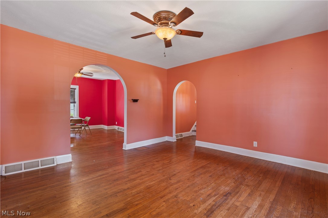 1274 Woodland Avenue NW Canton OH 44703