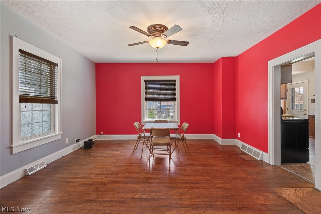 1274 Woodland Avenue NW Canton OH 44703