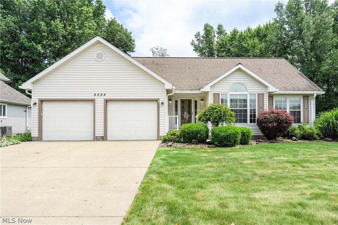 5325 Sycamore Hill Drive New Middletown OH 44442