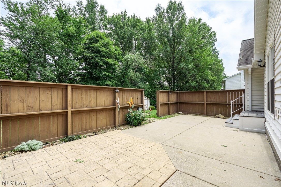 5325 Sycamore Hill Drive New Middletown OH 44442