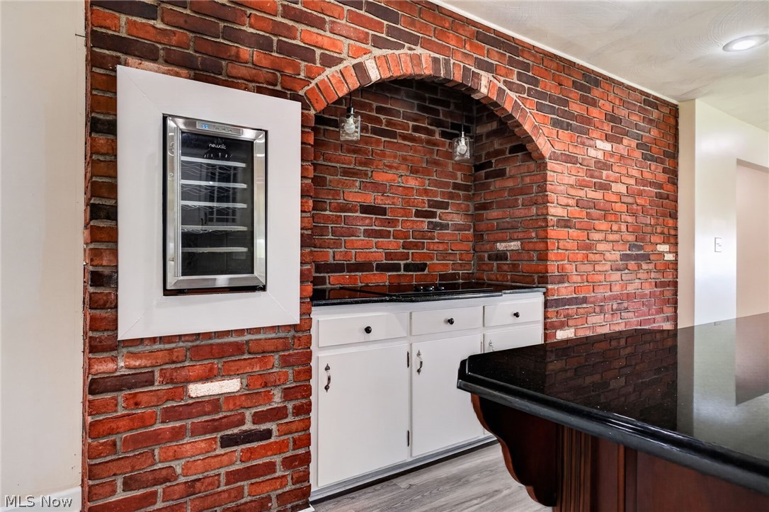668 S Broadway Harpersfield OH 44041