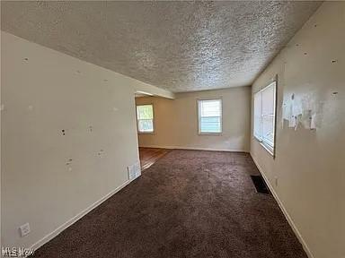 476 Keck Street Akron OH 44305