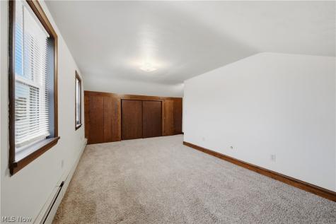 9787 Cleveland Avenue NW Uniontown OH 44685