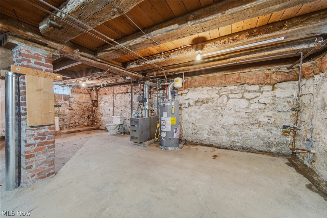 9787 Cleveland Avenue NW Uniontown OH 44685