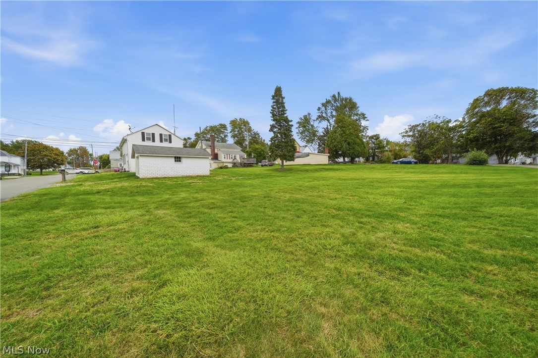 9787 Cleveland Avenue NW Uniontown OH 44685