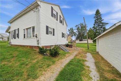 9787 Cleveland Avenue NW Uniontown OH 44685