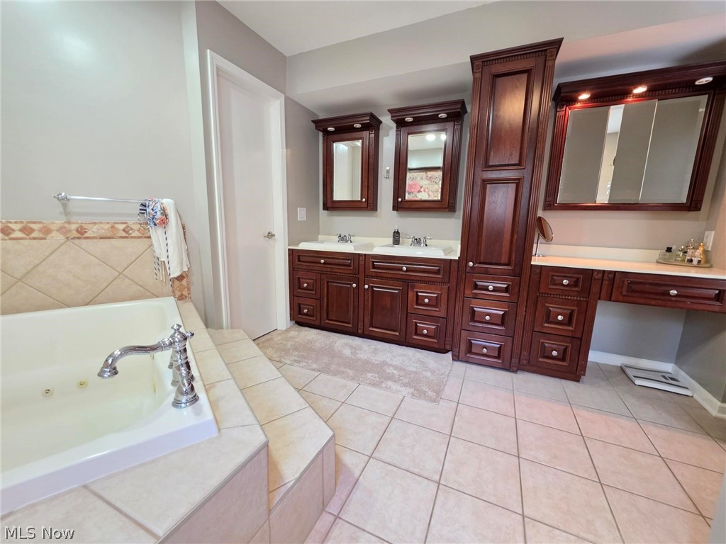 7409 Tattersall Drive Chesterland OH 44026