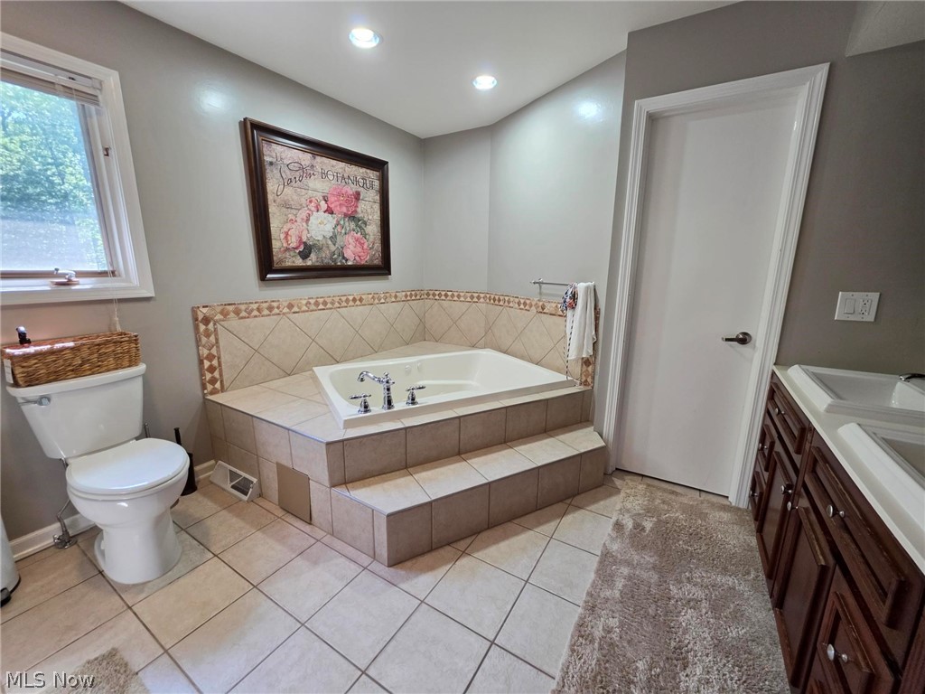 7409 Tattersall Drive Chesterland OH 44026