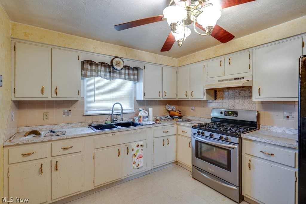 5622 Brentwood Avenue NW North Canton OH 44720