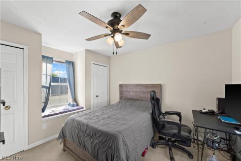 9527 Covington Avenue Cleveland OH 44105
