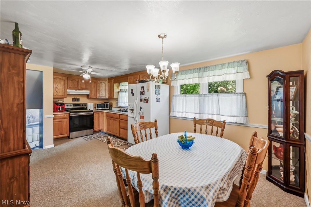 42033 Edward Circle Columbiana OH 44408