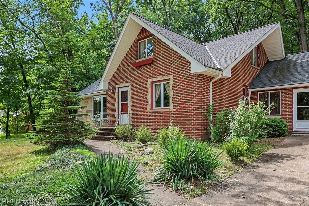 7550 Beverly Drive Independence OH 44131