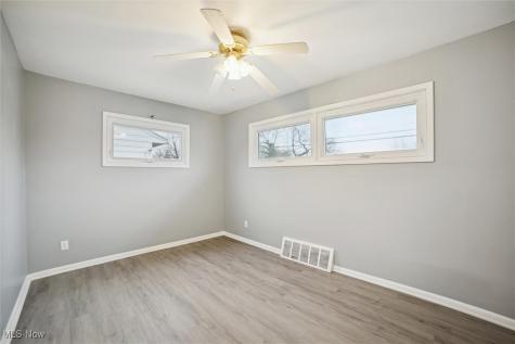 4638 W 156 Street Cleveland OH 44135