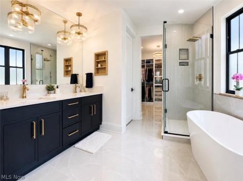31490 Schwartz Road Westlake OH 44145