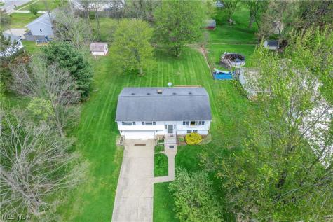 3811 Bramblewood Drive Brunswick OH 44212