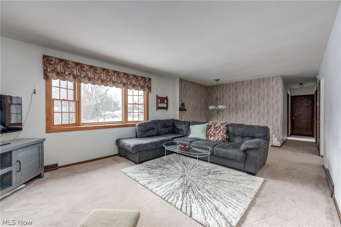 3811 Bramblewood Drive Brunswick OH 44212
