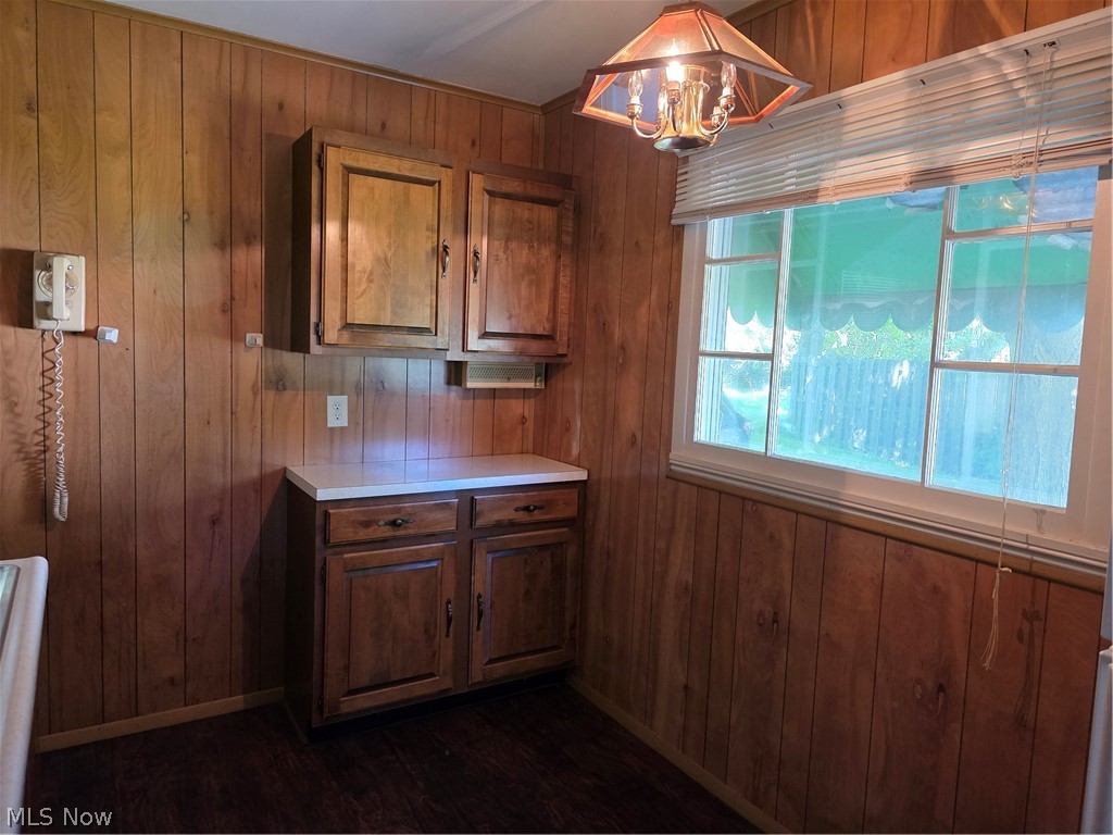 1068 Liberty Street Salem OH 44460