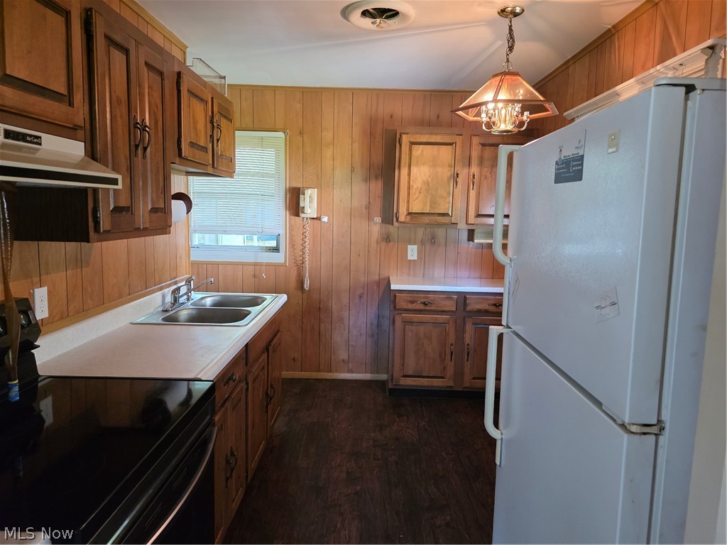1068 Liberty Street Salem OH 44460