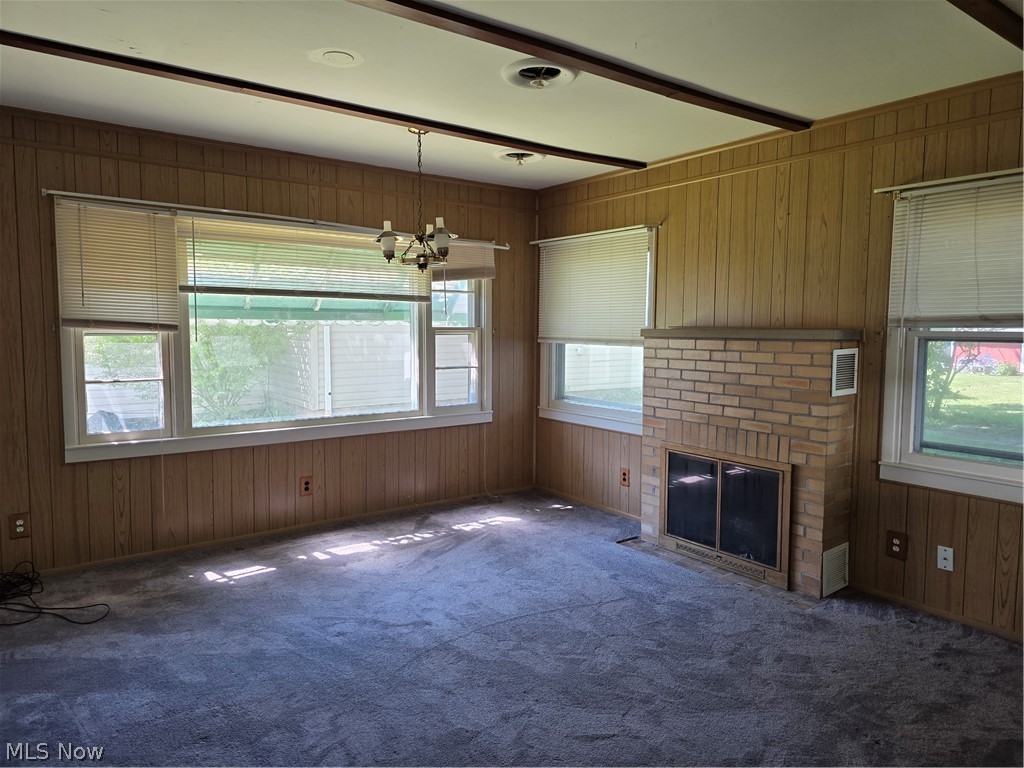 1068 Liberty Street Salem OH 44460