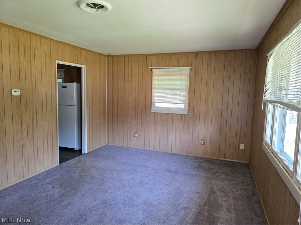 1068 Liberty Street Salem OH 44460