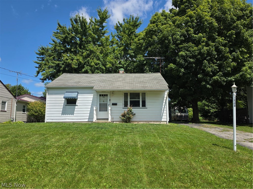 1068 Liberty Street Salem OH 44460