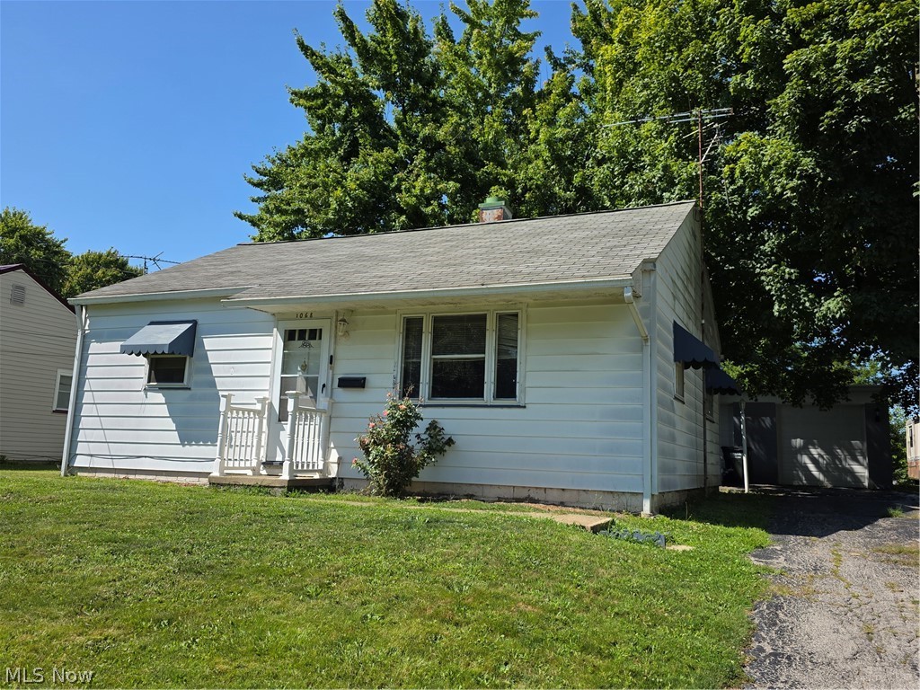 1068 Liberty Street Salem OH 44460
