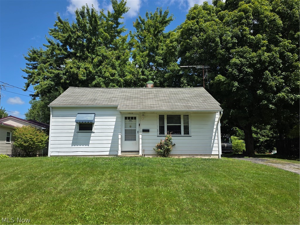1068 Liberty Street Salem OH 44460