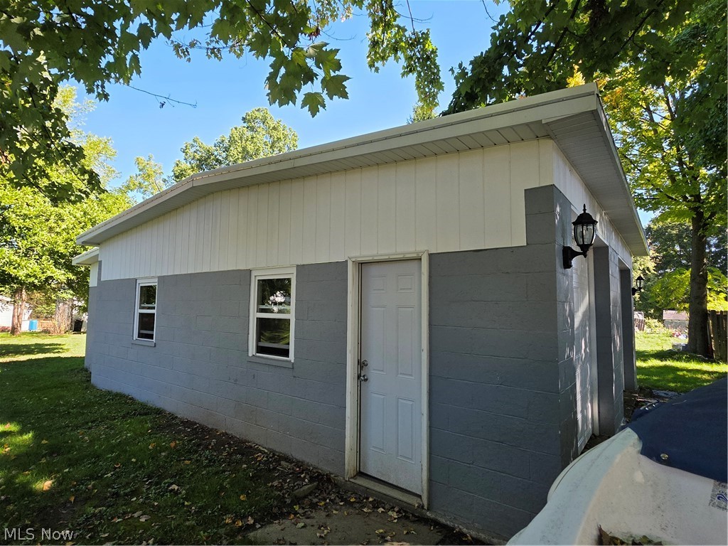 1068 Liberty Street Salem OH 44460