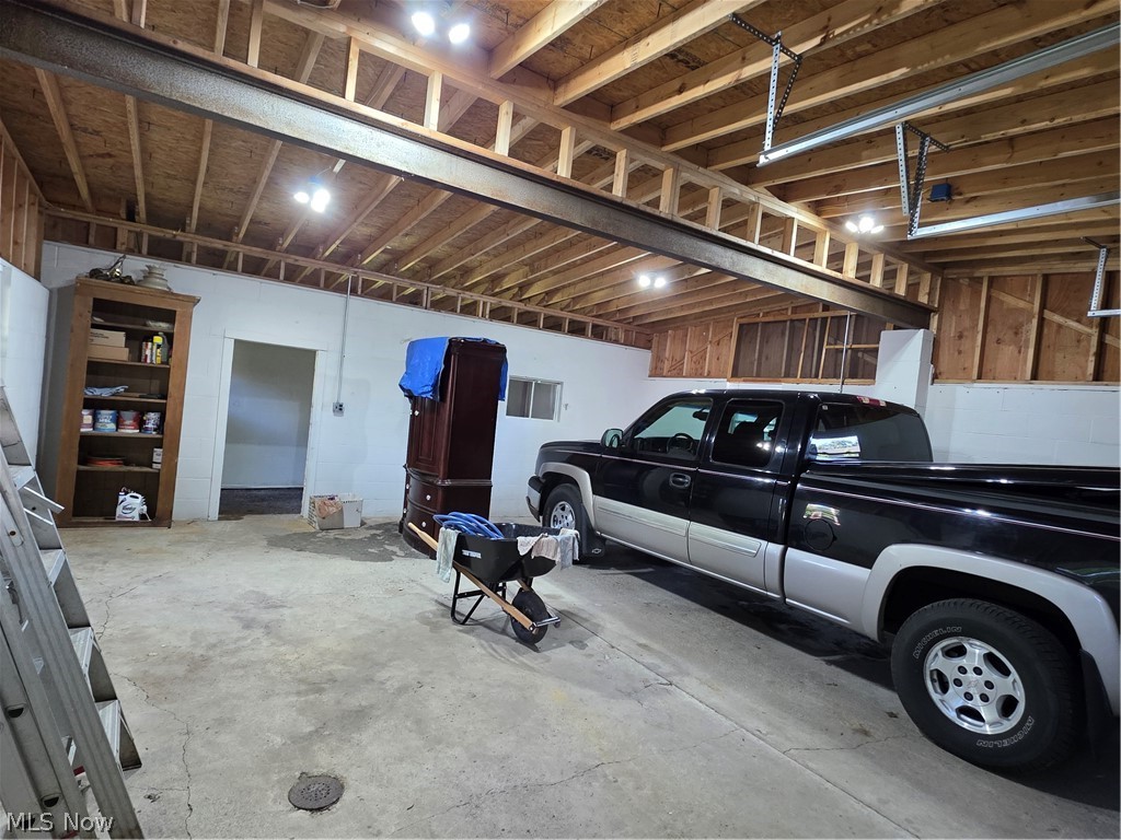 1068 Liberty Street Salem OH 44460