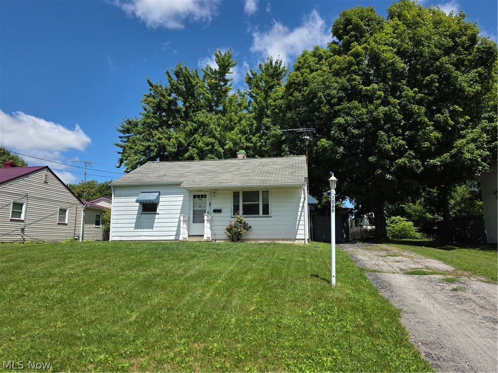 1068 Liberty Street Salem OH 44460