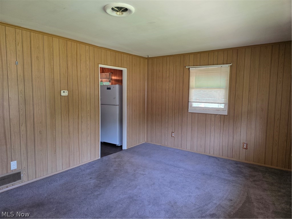 1068 Liberty Street Salem OH 44460