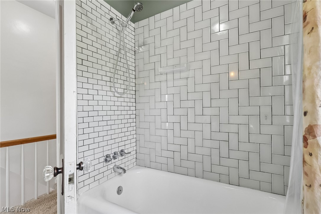 3543 Townley Road Shaker Heights OH 44122